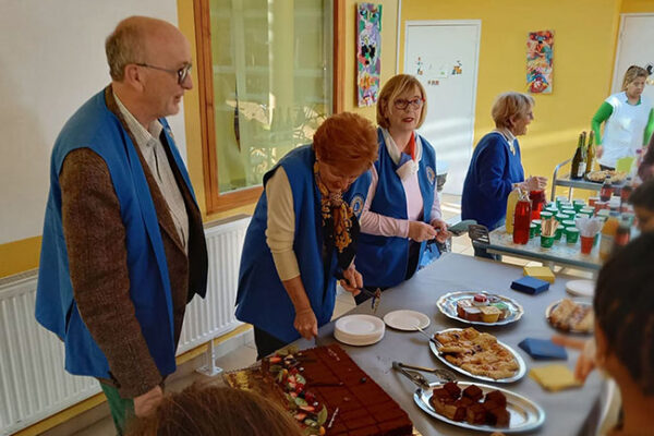 Lions-EnfantsM-07 copie 2 Lions-EnfantsM-07 copie 2